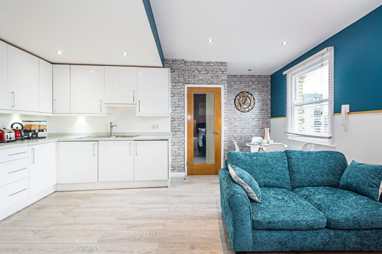 Cozy And Charming Flat: Minutes From Everything! London Luaran gambar